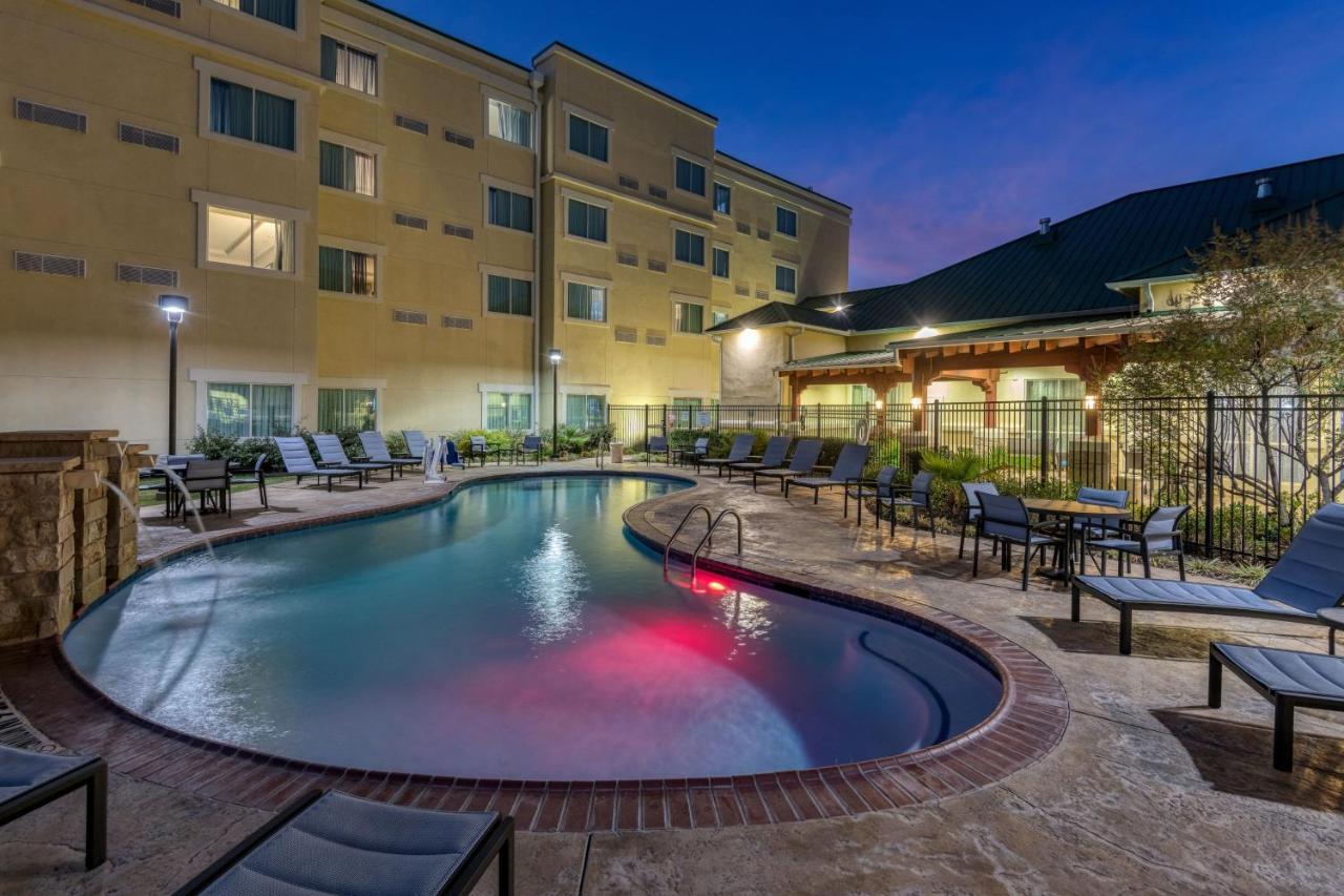 Towneplace Suites By Marriott Abilene Northeast Экстерьер фото